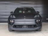 2026 Porsche Macan Electric - Preview 11