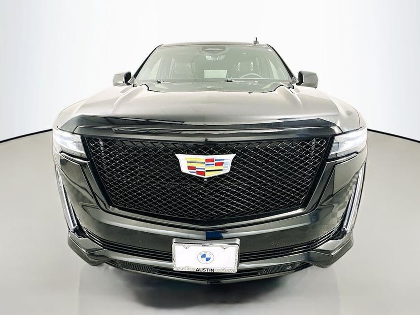 2022 Cadillac Escalade ESV - Image 2