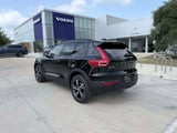 2026 Volvo XC40 - Preview 4