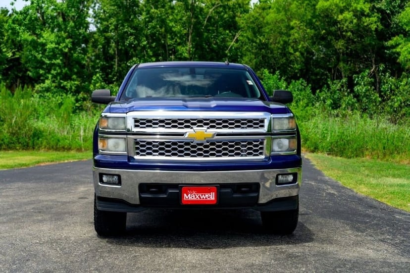 2014 Chevrolet Silverado 1500 - Image 2