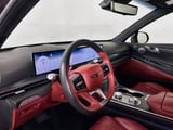 2025 Genesis GV80 - Preview 9