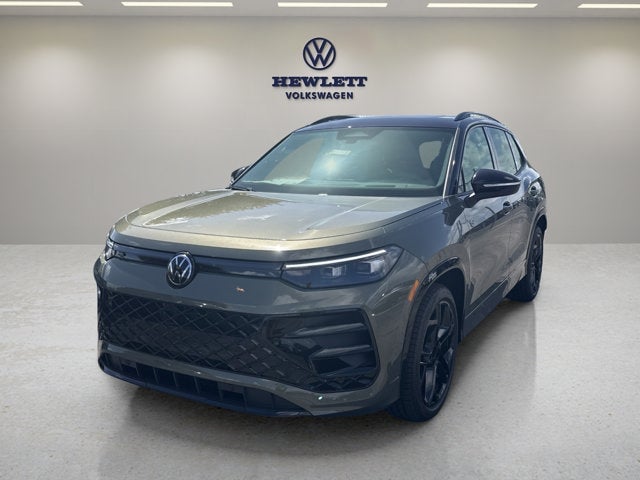 2026 Volkswagen Tiguan - Image 1