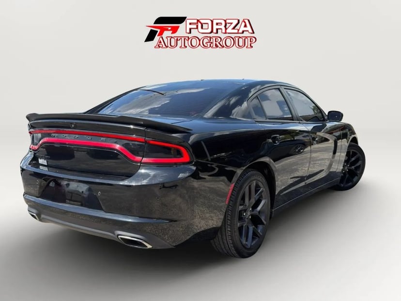 2022 Dodge Charger - Image 2