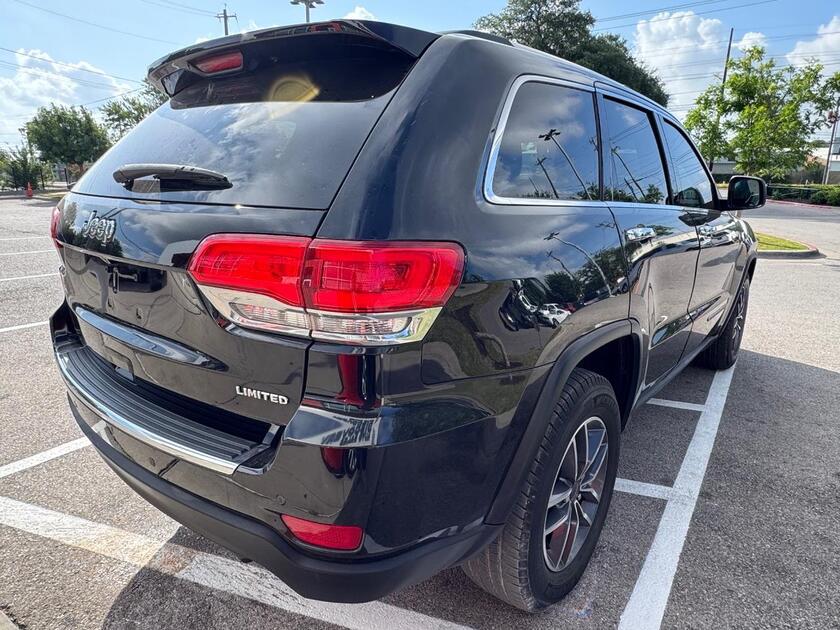 2019 Jeep Grand Cherokee - Image 3