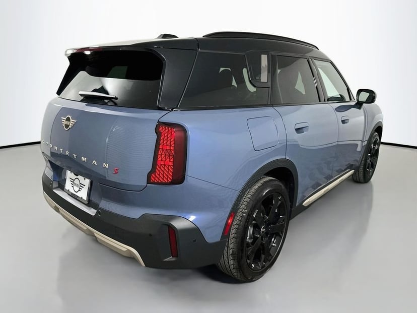 2027 MINI Countryman - Image 3