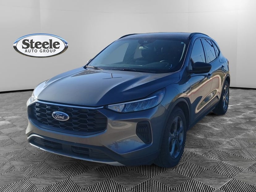 2025 Ford Escape - Image 1