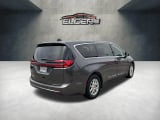 2023 Chrysler Pacifica - Preview 7