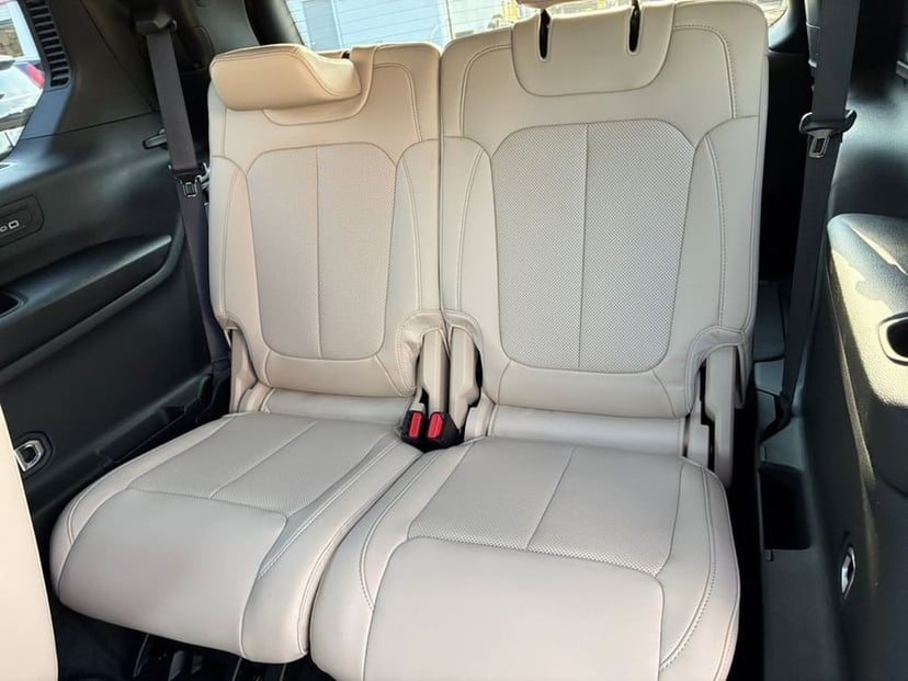2026 Jeep Grand Cherokee L - Image 3
