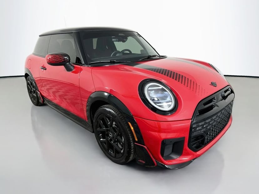2025 MINI Hardtop - Image 1