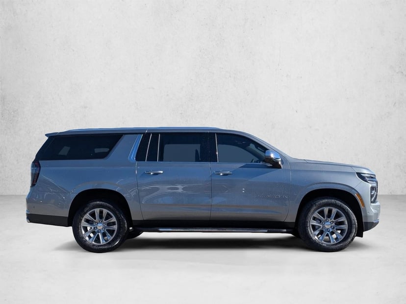 2026 Chevrolet Suburban - Image 2