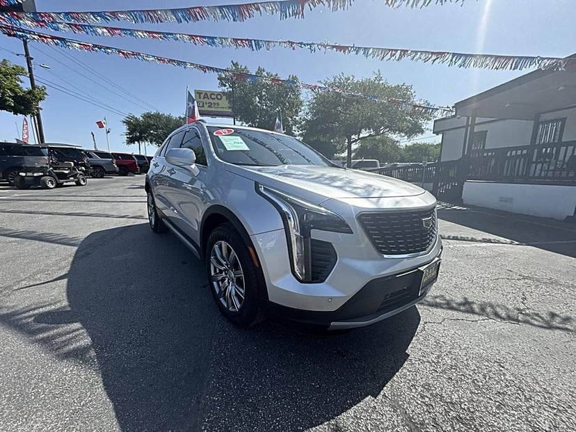 2019 Cadillac XT4 - Image 1
