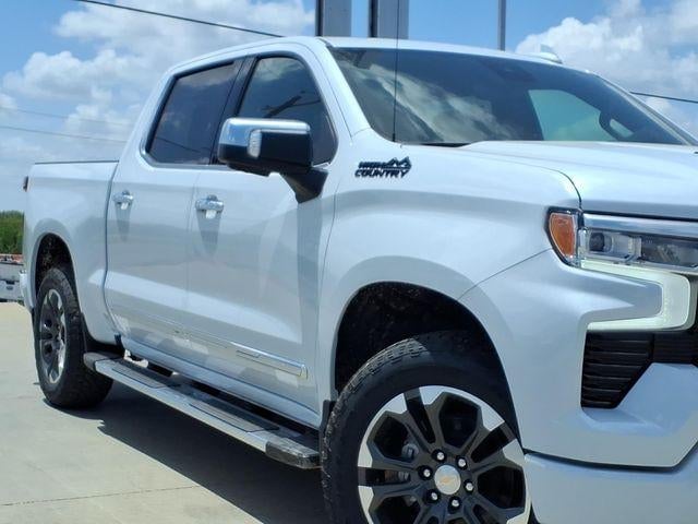2026 Chevrolet Silverado 1500 - Image 1