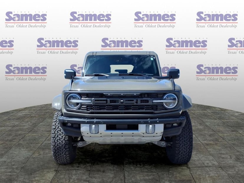 2026 Ford Bronco - Image 2