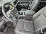 2026 Land Rover Defender - Preview 12
