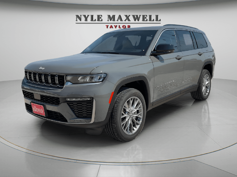 2027 Jeep Grand Cherokee L - Image 1
