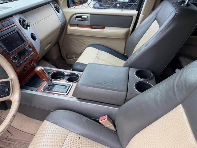 2008 Ford Expedition - Image 3