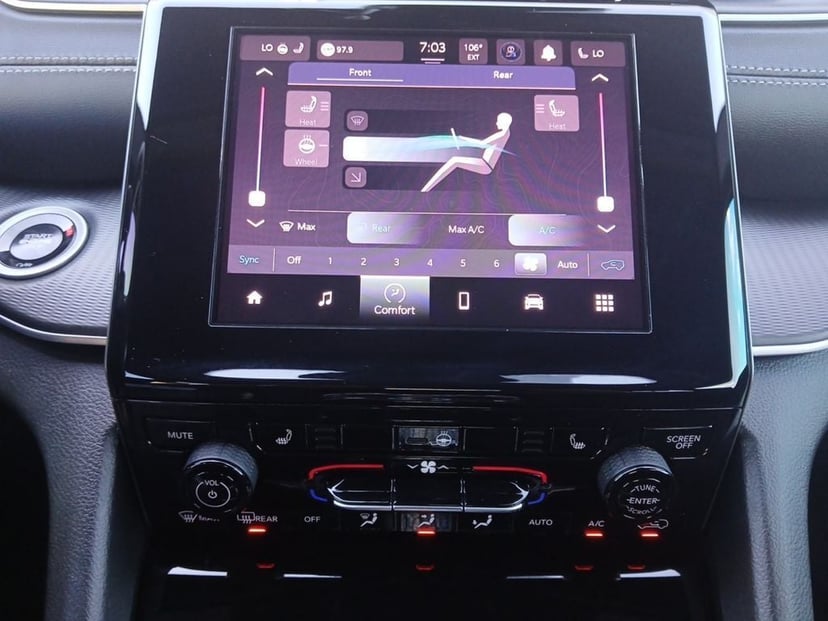 2025 Jeep Grand Cherokee L - Image 3