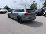 2021 Volvo V60 - Preview 3