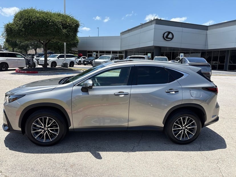 2026 Lexus NX - Image 2