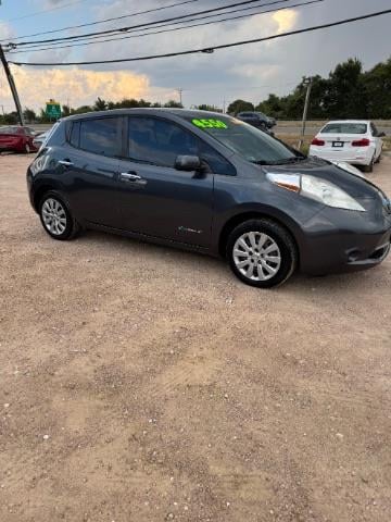 2013 Nissan Leaf - Image 1