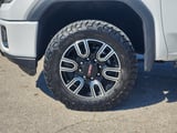 2023 GMC Sierra 2500 HD - Preview 10