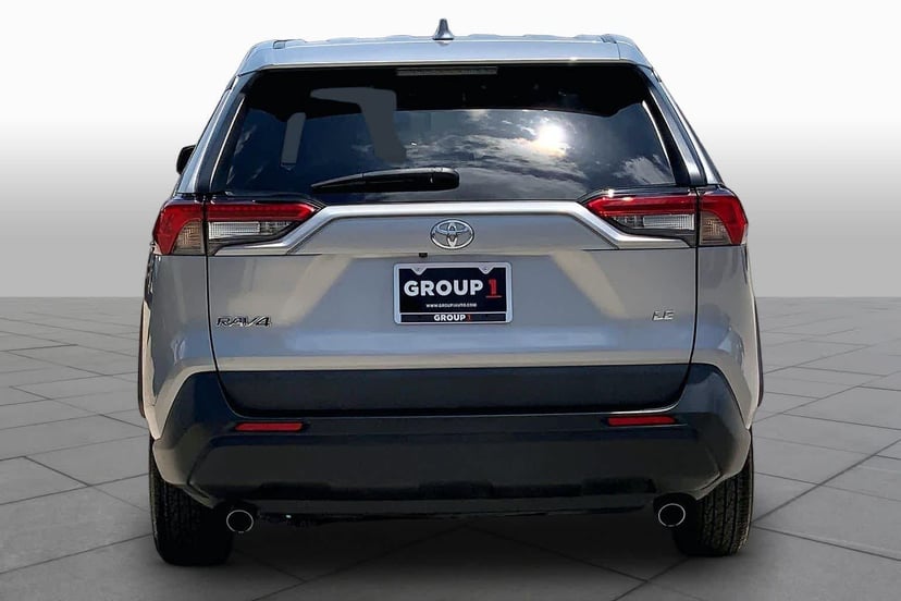 2023 Toyota RAV4 - Image 3