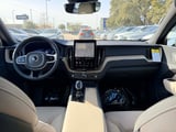 2026 Volvo XC60 - Preview 16