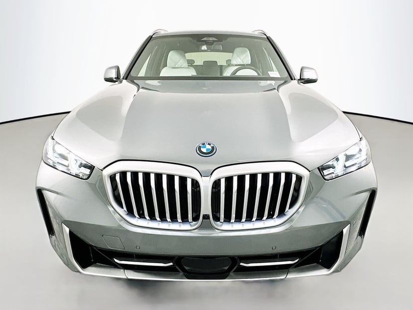 2026 BMW X5 - Image 1