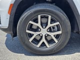 2023 Jeep Grand Cherokee L - Preview 10