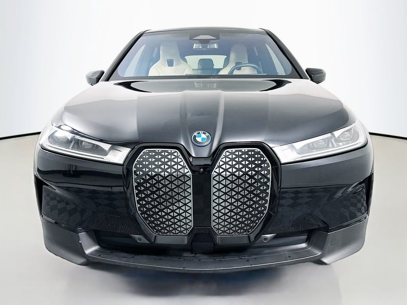 2024 BMW iX - Image 2