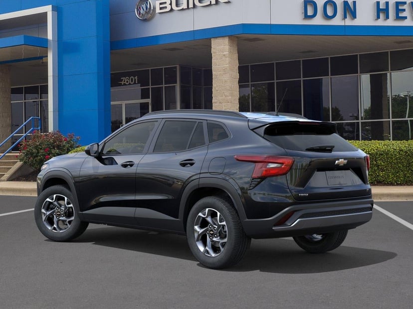 2026 Chevrolet Trax - Image 3
