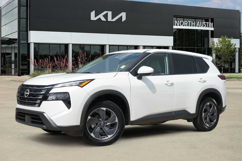 2025 Nissan Rogue - Image 1