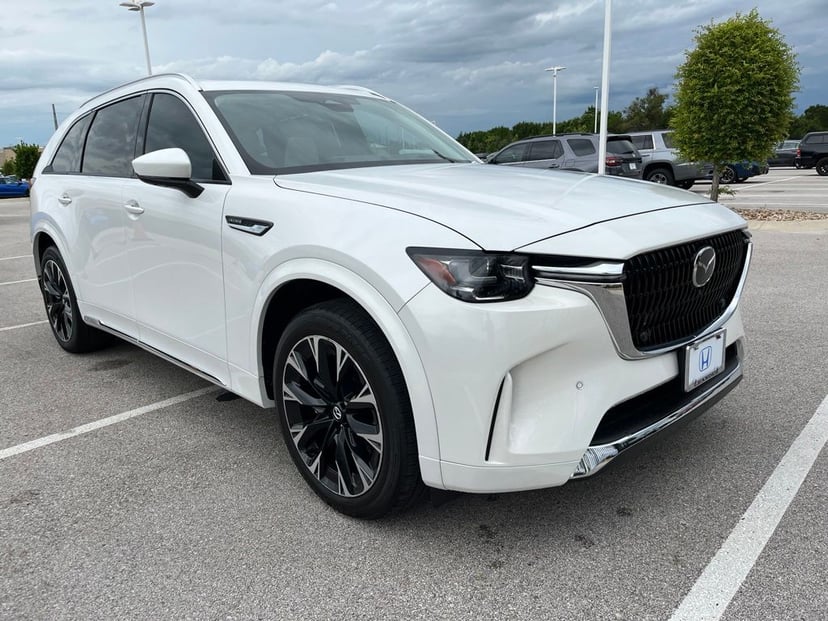 2025 Mazda CX-90 - Image 1