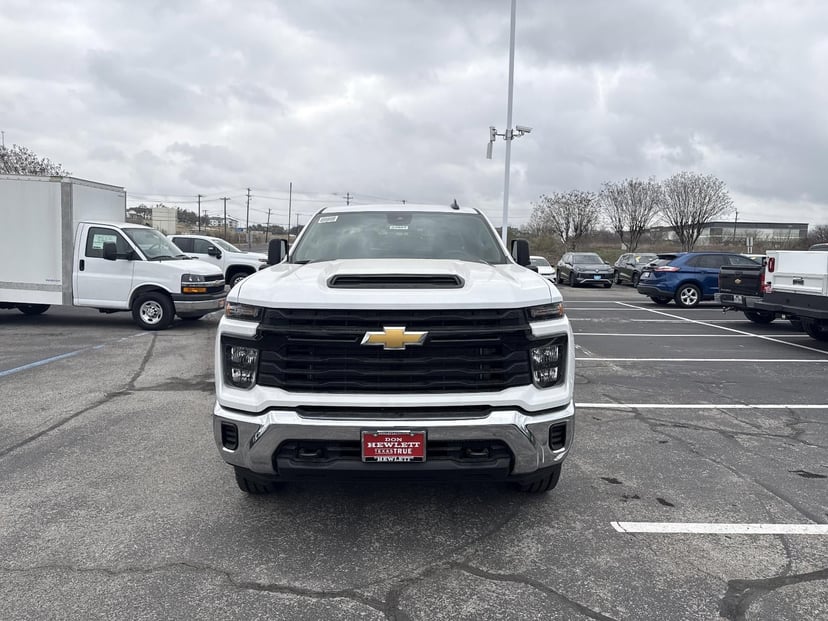 2026 Chevrolet Silverado 2500 HD - Image 2