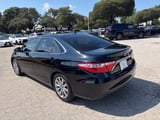 2016 Toyota Camry - Preview 3