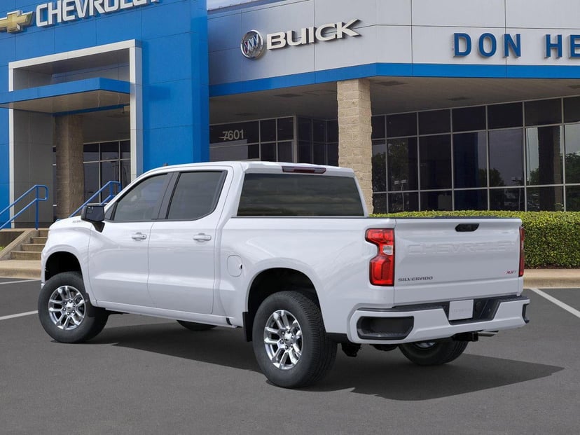 2026 Chevrolet Silverado - Image 2