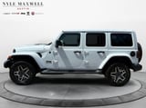 2026 Jeep Wrangler - Preview 13
