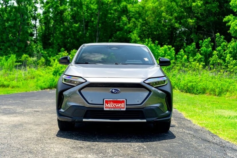 2023 Subaru Solterra - Image 2