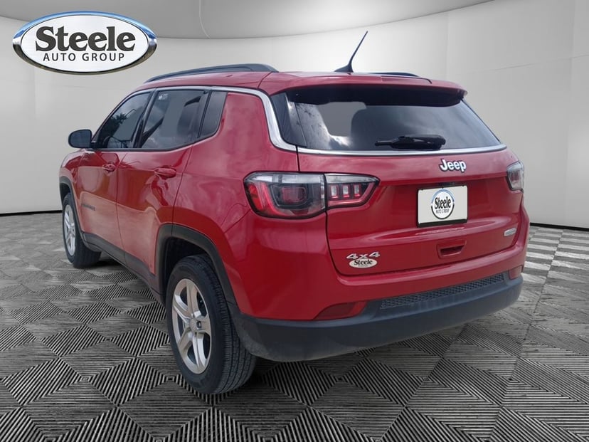 2023 Jeep Compass - Image 2