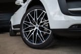 2024 Porsche Macan - Preview 12