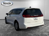 2025 Chrysler Pacifica - Preview 3