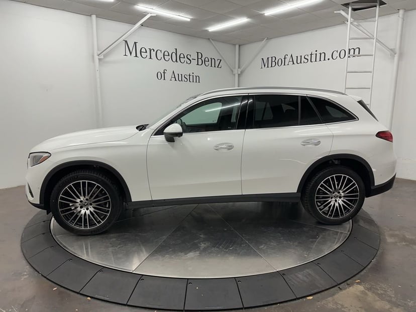 2026 Mercedes-Benz GLC - Image 1