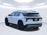 2027 Chevrolet Traverse - Preview 3