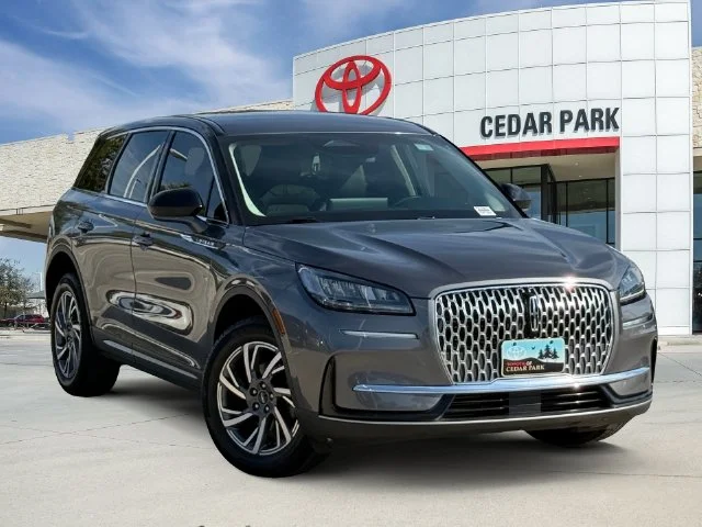 2023 Lincoln Corsair - Image 1