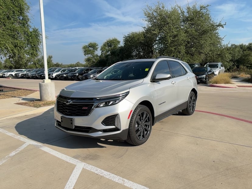 2022 Chevrolet Equinox - Image 1