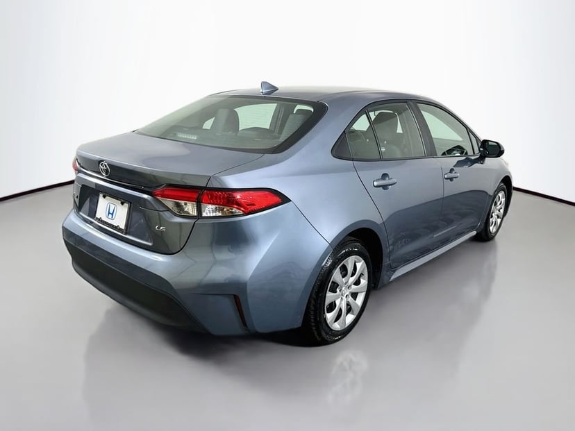 2025 Toyota Corolla - Image 3