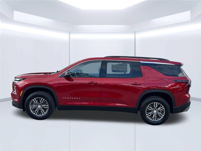 2027 Chevrolet Traverse - Image 1