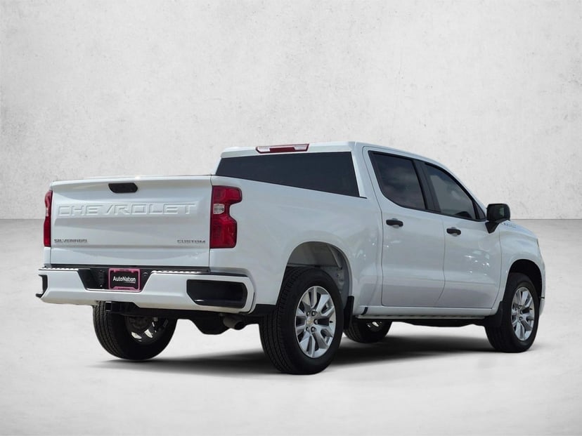 2026 Chevrolet Silverado 1500 - Image 3