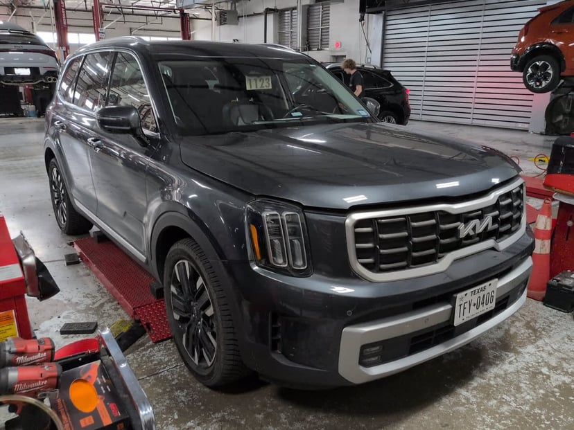 2023 Kia Telluride - Image 1