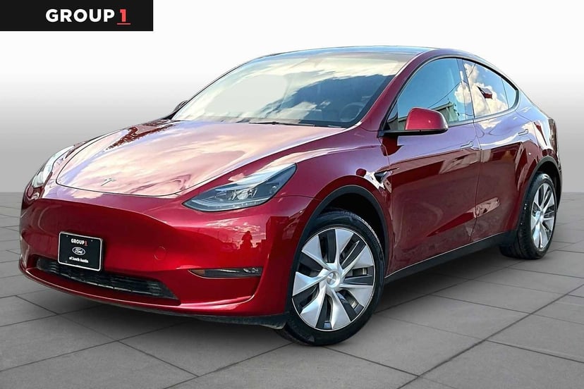 2024 Tesla Model Y - Image 1
